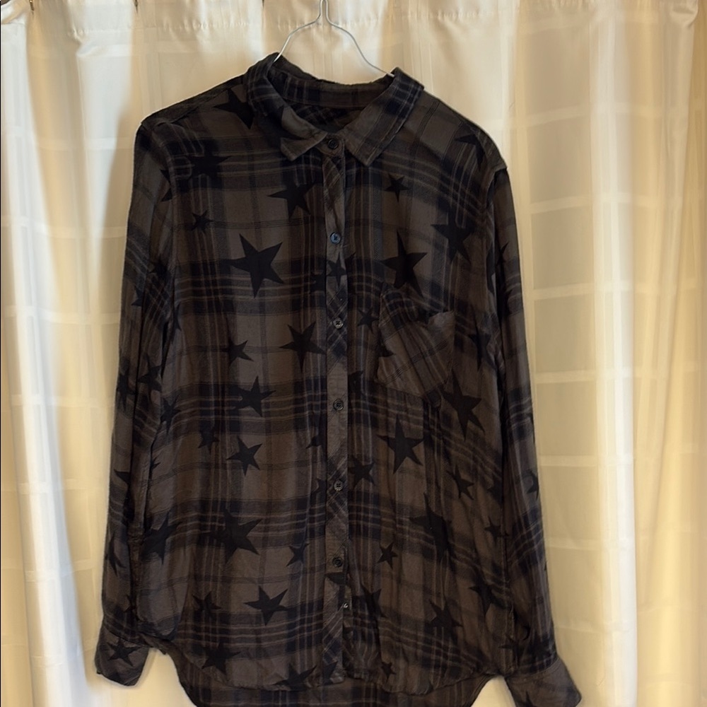 Black Star Patterned Button-Up Shirt